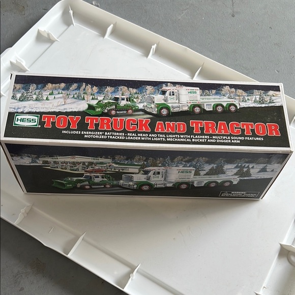 Hess Other - Toy Truck and Tractor - Green and White christmas verison